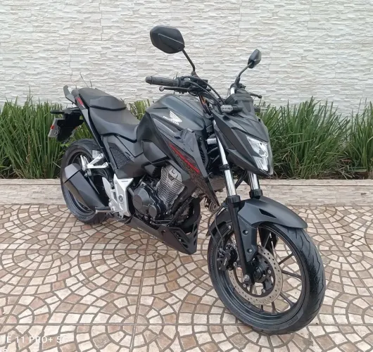 Honda CB300F CBS 24/24 - Entrada R$3.000,00