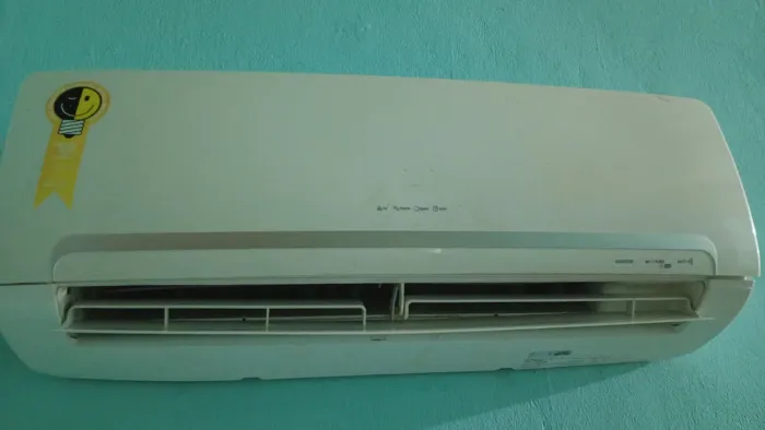 Vendo Ar-condicionado Inverte com Instalação inclusa e Garantia
