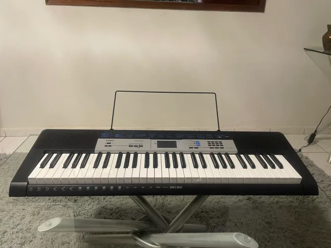 Teclado Cassio CTK-1550