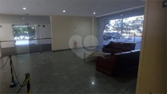 Salas à venda ou para locação em Alto de pinheiros - SP
