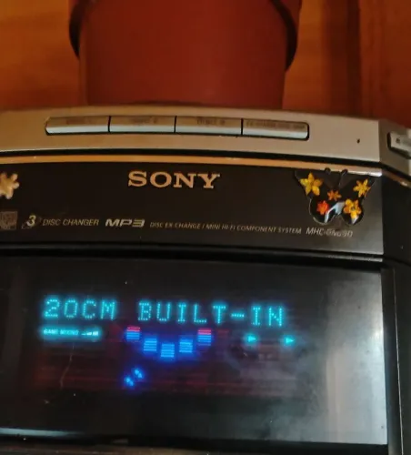 Rádio em ótimo estado