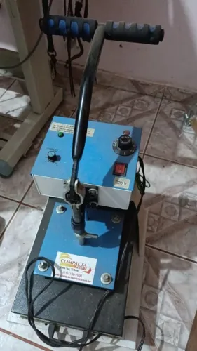 Máquina de estampar 220V