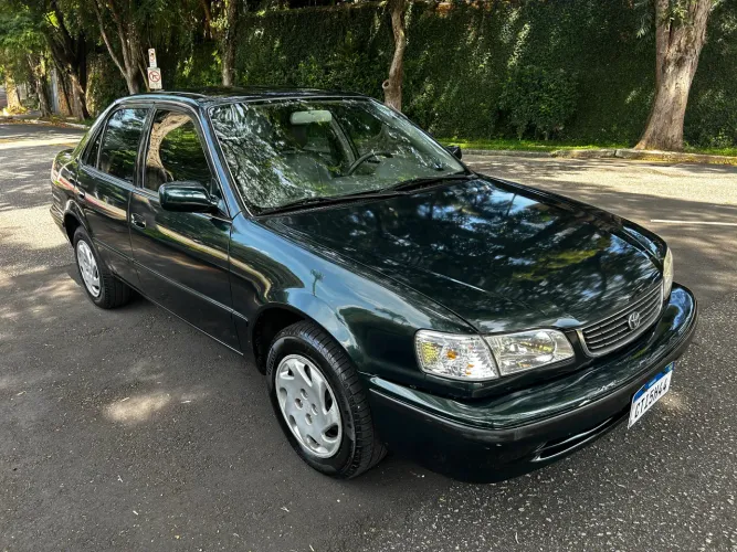 Toyota Corolla XEI 1.8/1.8 Flex 16V Aut. 2000