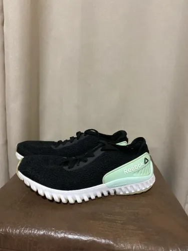 Tênis feminino Reebok Twistform 3.0 tamanho 34