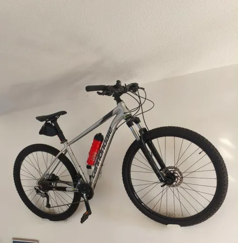 bicicleta cannondale aro 29 trail 6