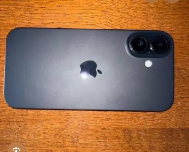iPhone 16 1 mês de uso