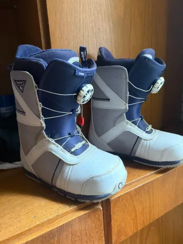 Bota Burton Snowboard - Tamanho 9.5US