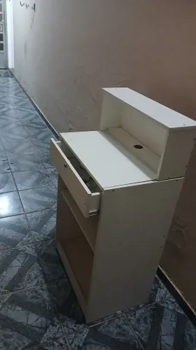 Balcão com gaveta 
