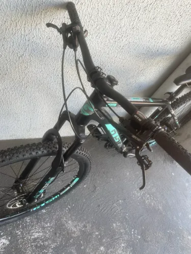 Bicicleta GTS aro 29 bike nova!
