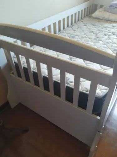 CAMA sofá solteiro branca