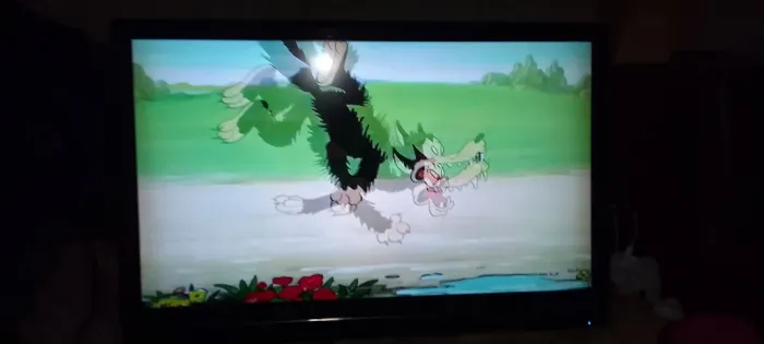 tv 42 aoc em perfeito estado nao tenho a base dela