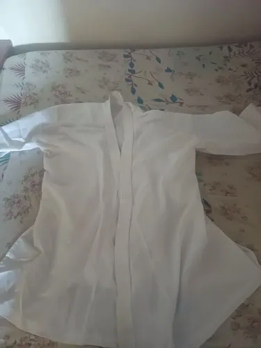 Kimono + Luvas de Treino (Combo Completo) - Ótimo Estado