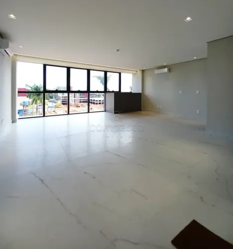 Comercial SalaLoja Condomínio em São José do Rio Preto