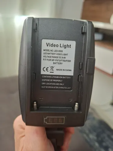 ILUMINADOR VIDEO LIGHT