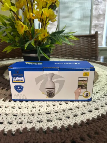 Câmera lâmpada Wi-Fi Full HD com visão noturna + áudio + visão 360