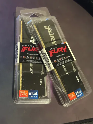 Memoria RAM Kingston fury 64gb 6000MT/s (2x32gb) AMD EXPO E INTEL XMP