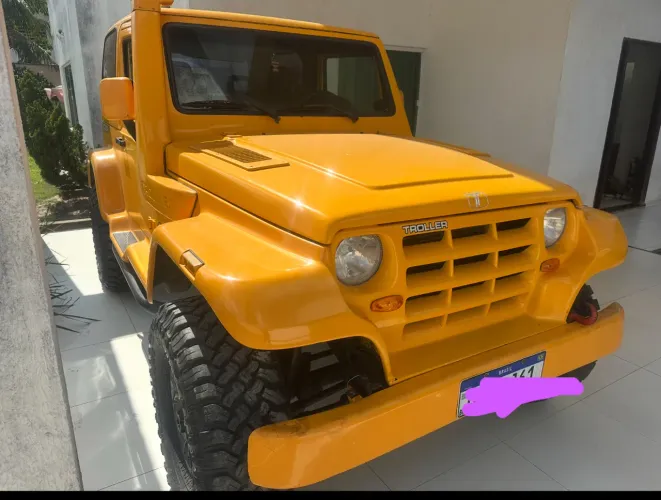 Troller T-4 4X4 2.8 TB Int. Cap. Rígida Diesel 2003