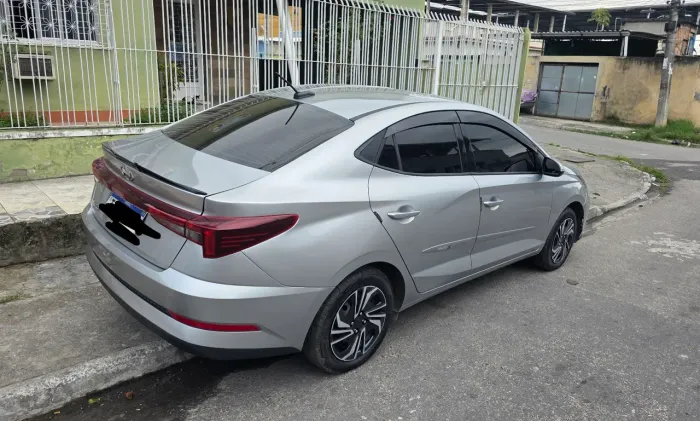 Hyundai HB20S Comfort Plus 1.0 Flex 12V Mec. 2025
