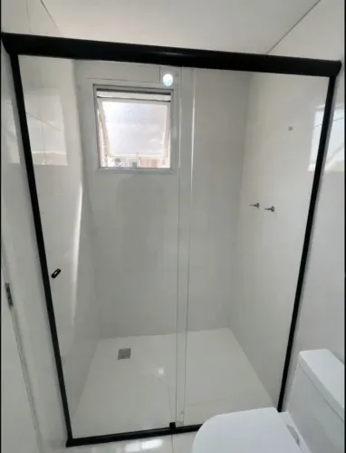 Box banheiro vidro ( vidraçaria)