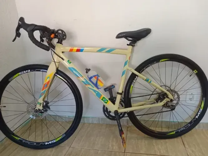 Bicicleta speed gravel T 54- Ano 2026