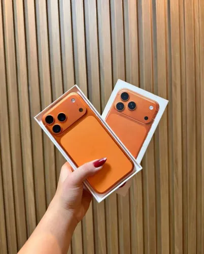 iPhone 17 pro max 256 laranja ? 