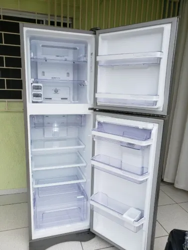 Geladeira Frost Free Duplex Inox Electrolux 110 Volts Usado Aceito Cartão e Entrego  