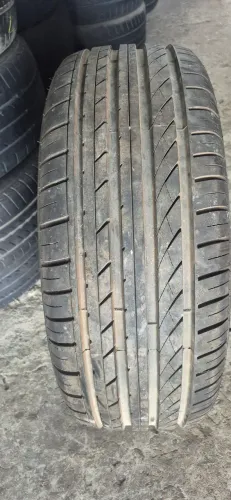 Pneu 205/50/17