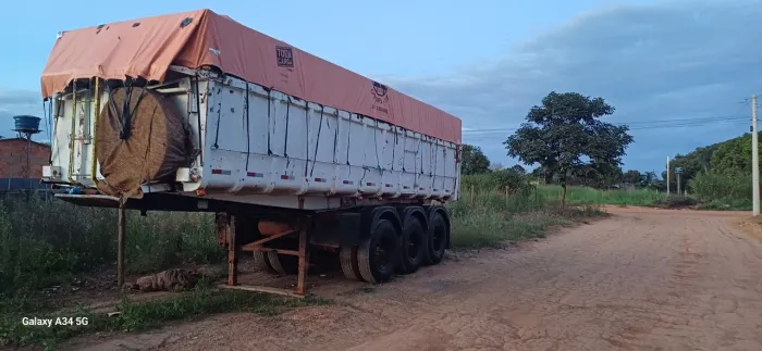 Vende se caçamba ls rondon ano 86