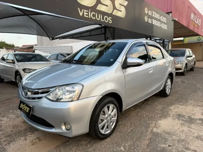 Toyota Etios XLS Sedan 1.5 Flex 16V 4P Aut. 2017