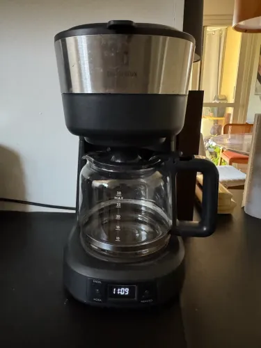 Cafeteira Electrolux digital