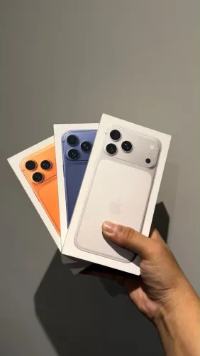 IPhone 17 Pro Max LACRADO