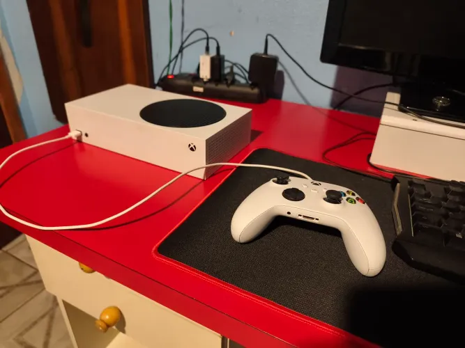 Xbox Series S | Caixa original | Kit de Pilhas