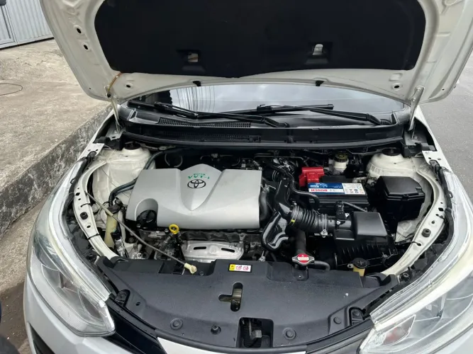 Toyota Yaris XL Sedan 1.5 Flex 16V 4P Aut. 2019