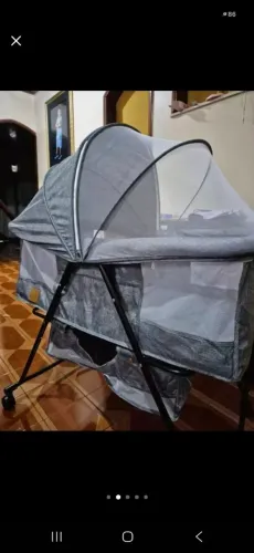 Berço Portátil de Bebê Dobrável Balanço Moisés com Colchão Mosquiteiro Pipdip