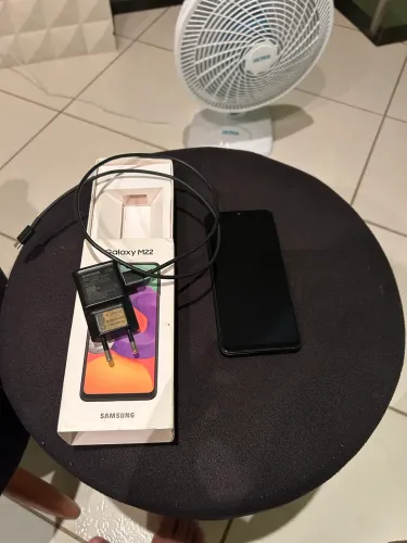 Samsung M22 com caixa e carregador original