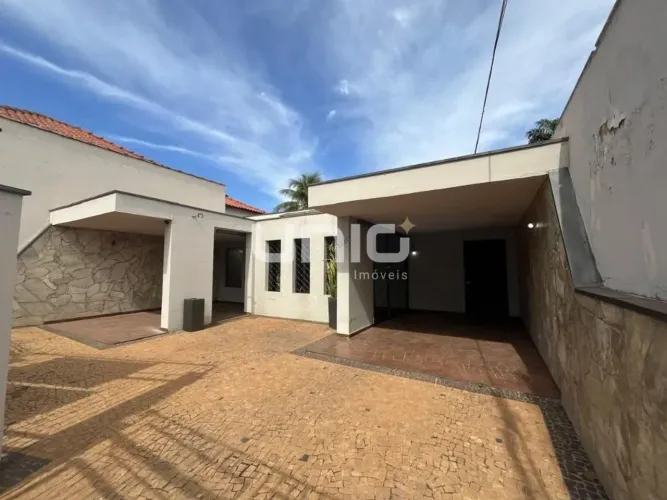 Casa com 3 dormitórios para alugar, 302 m² por R$ 5.361,20/mês - Vila Boyes - Piracicaba/S