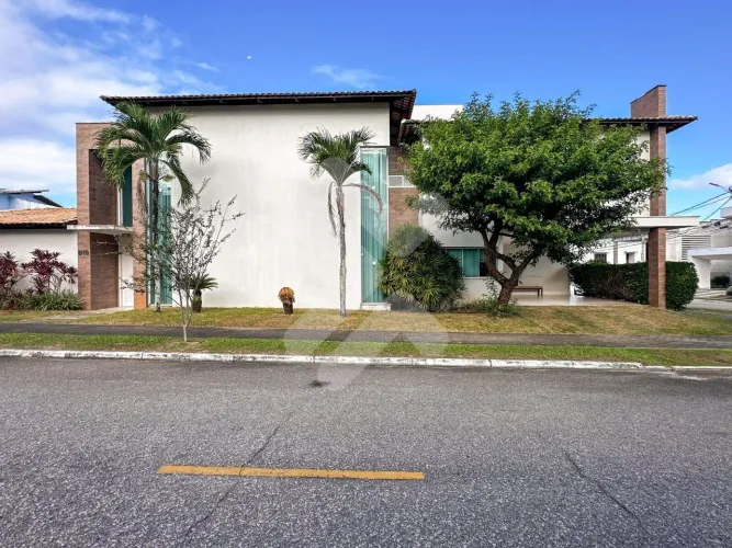 Casa à venda em Neópolis, Natal/RN | Condomínio Porto Boulevard - 337m2 | 4 quartos sendo 