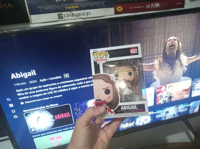 Funko pop rocky balboa ou pacificador da dc comics