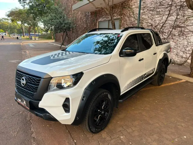 Nissan Frontier Attac.cd 4X4 2.3 Bi-TB Die. AUT 2025