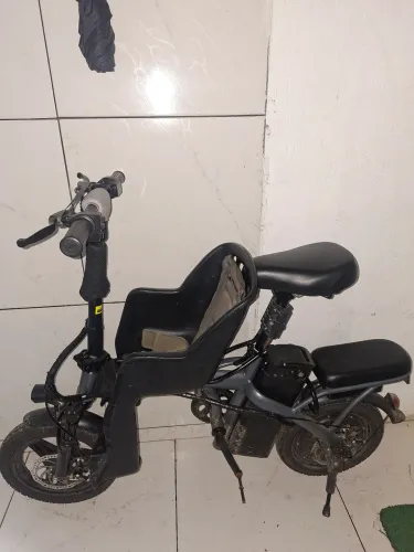 Bicicleta elétrica completa com Cadeirinha