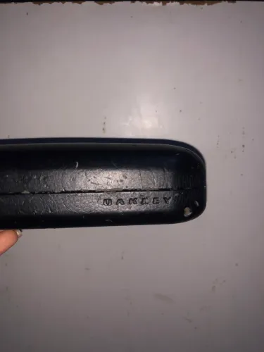 Estojo rígido Oakley Original - Vintage vibes