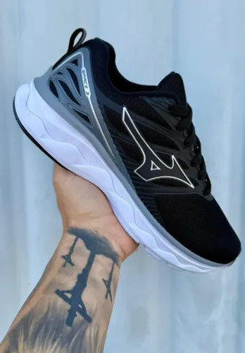 tênis Mizuno