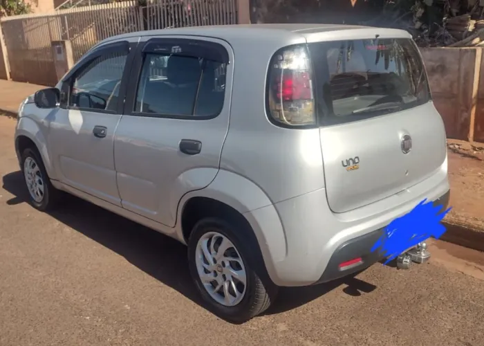 Fiat Uno Attractive 1.0 EVO Fire Flex 8V 5P 2019
