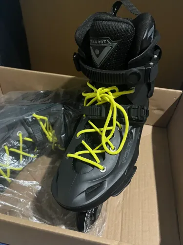 PATINS 42-43