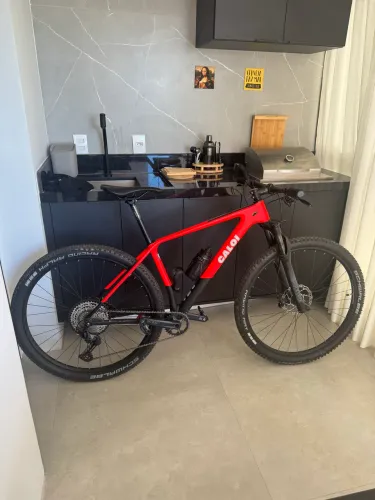 Bicicleta Mountain Bike Caloi Elite Carbon Sporte