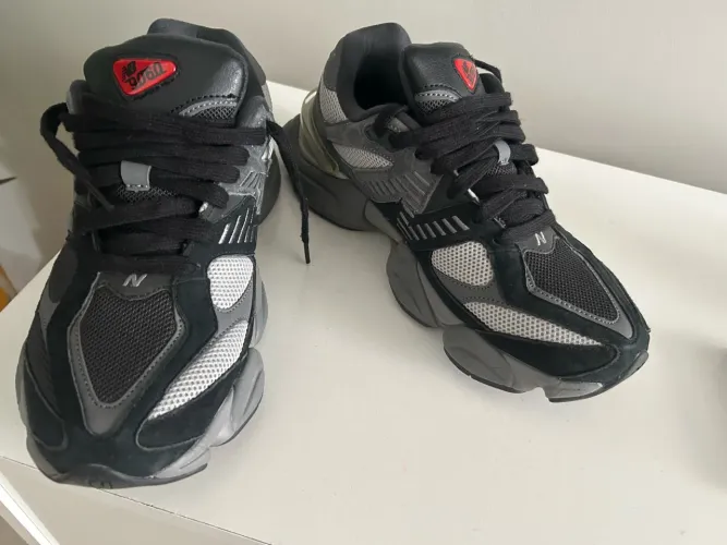 NEW BALANCE 9060 BLACK CASTLEROCK