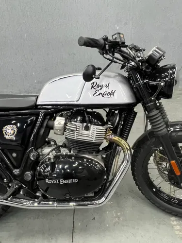 ROYAL ENFIELD CONTINENTAL GT 650 CUSTOMIZADA - 2023 | PRATA