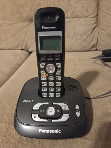 TELEFONE SEM FIO PANASONIC , KX TG4071LA , SEMI NOVO , EXCELENTE ESTADO !