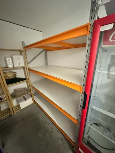 ESTANTE - PORTA PALETE 900KG 