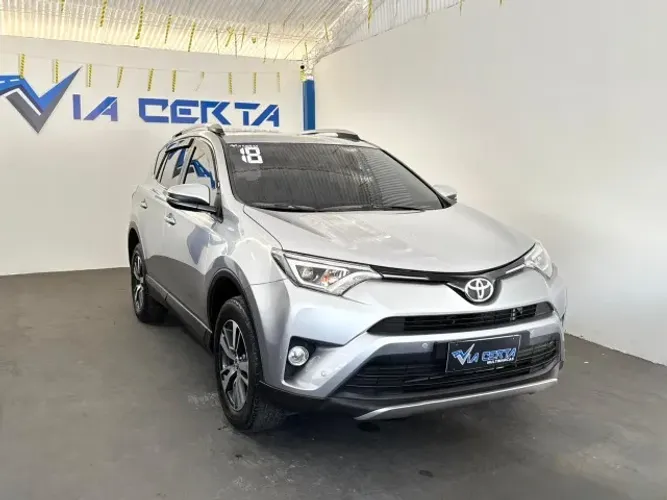 Toyota RAV4 2.0 Top 4X2 16V Aut. 2018